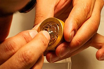 深圳积家手表售后维修电话