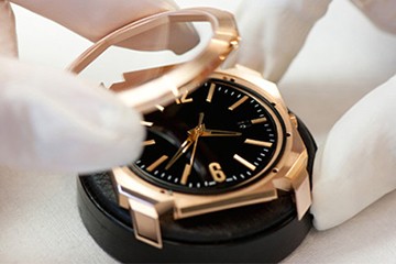 深圳积家手表做个官方售后保养