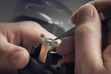 玫瑰金深圳积家售后保养