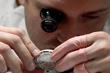 深圳积家手表不戴就停了